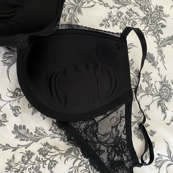 NWT Calvin Klein Plunge Push Up Bra - Picture 4 of 4